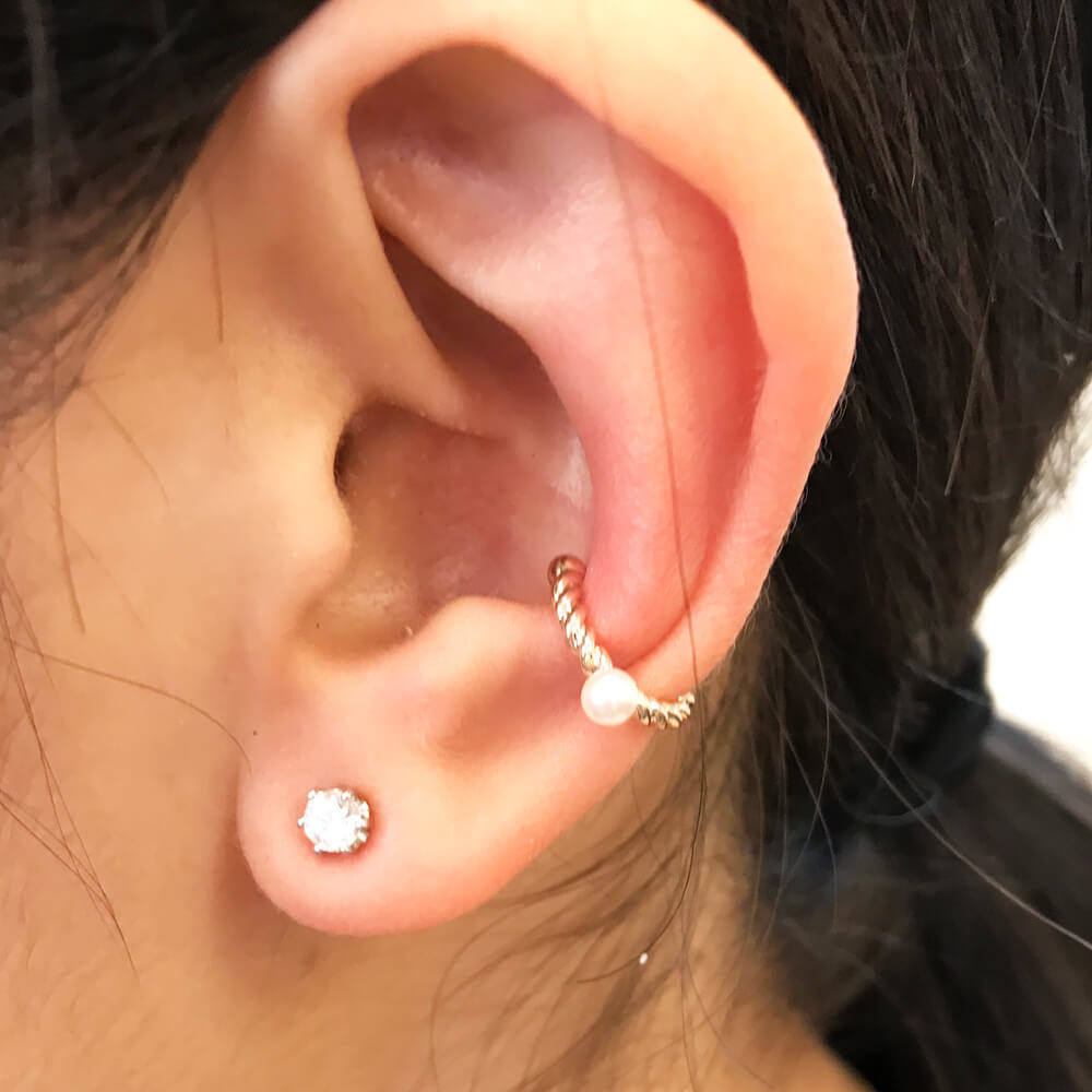 ear cuff