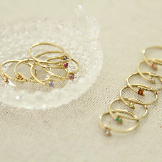 誕生石ピンキーリング