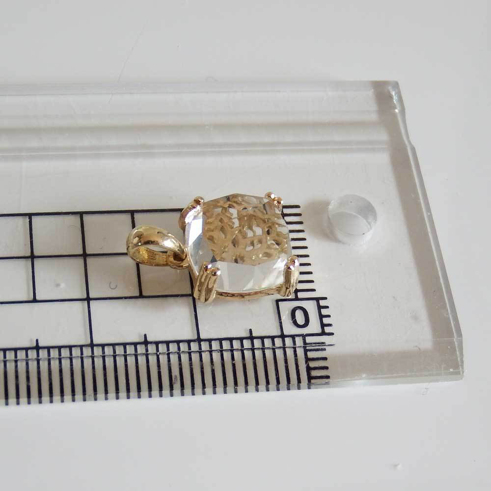 ルチルクォーツとターコイズ