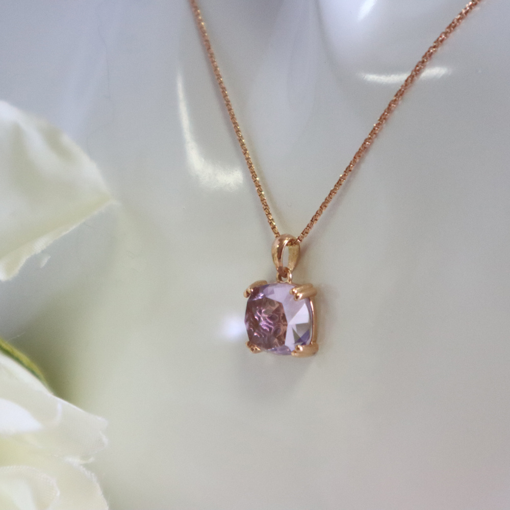 ピンクアメジスト