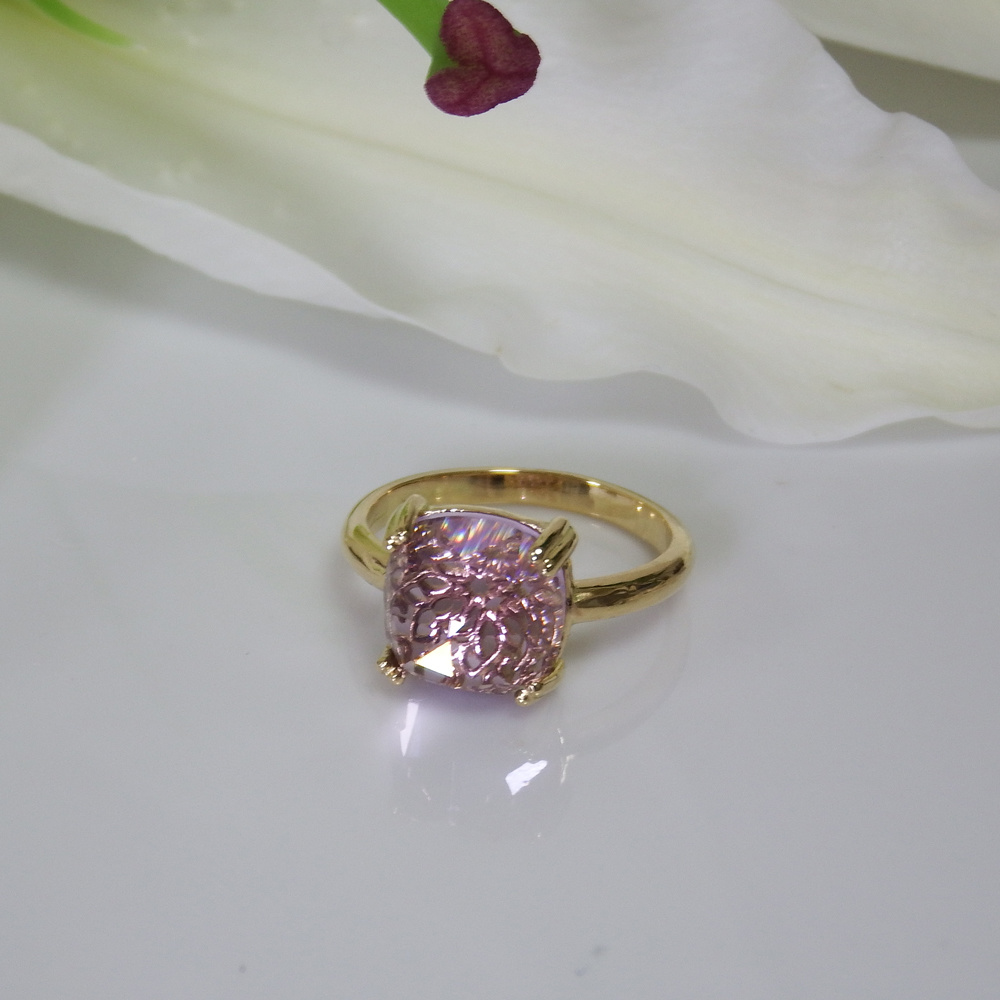 ピンクアメジスト