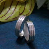 ダブルラインリング