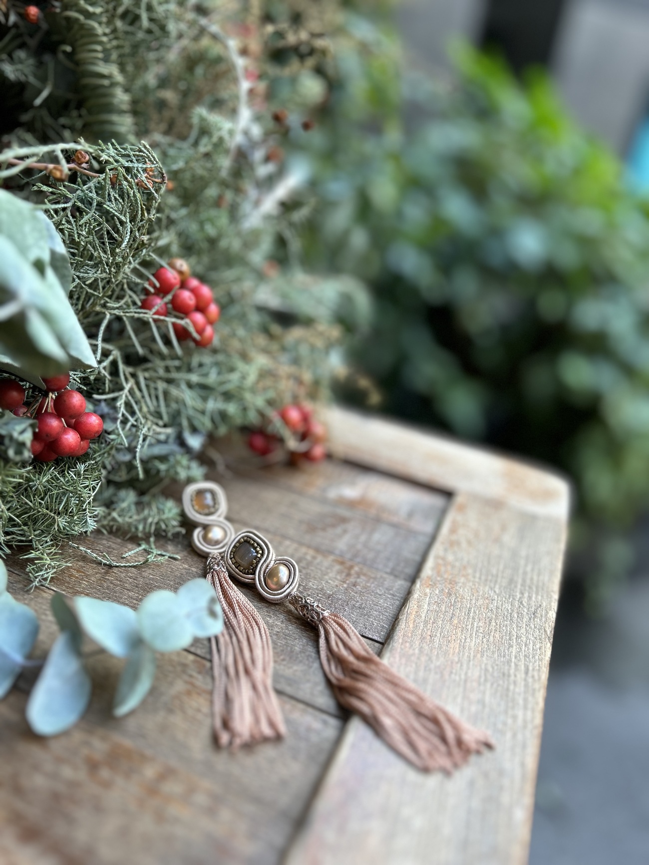 メノーとバロックパールのタッセルピアス