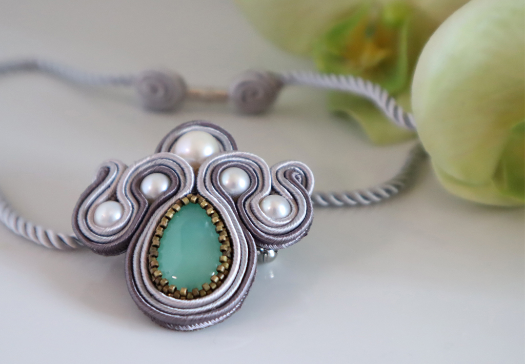 パールブローチ兼ネックレス