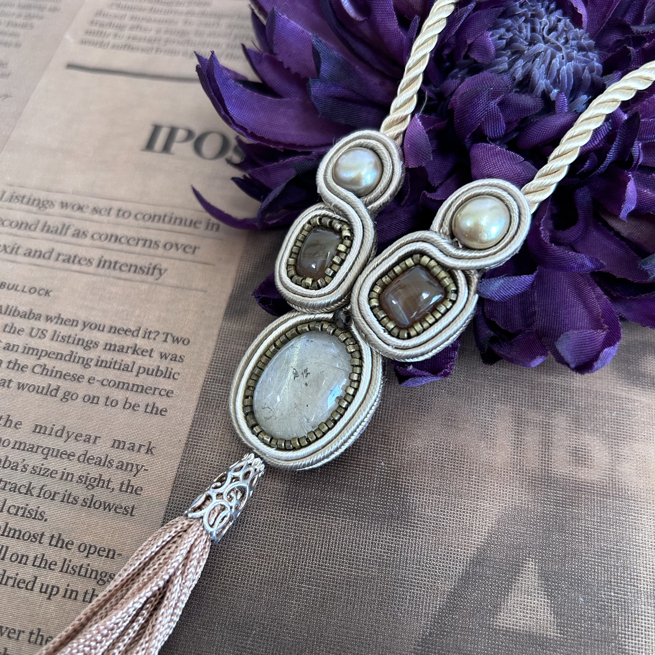 ルチルクォーツタッセルネックレス