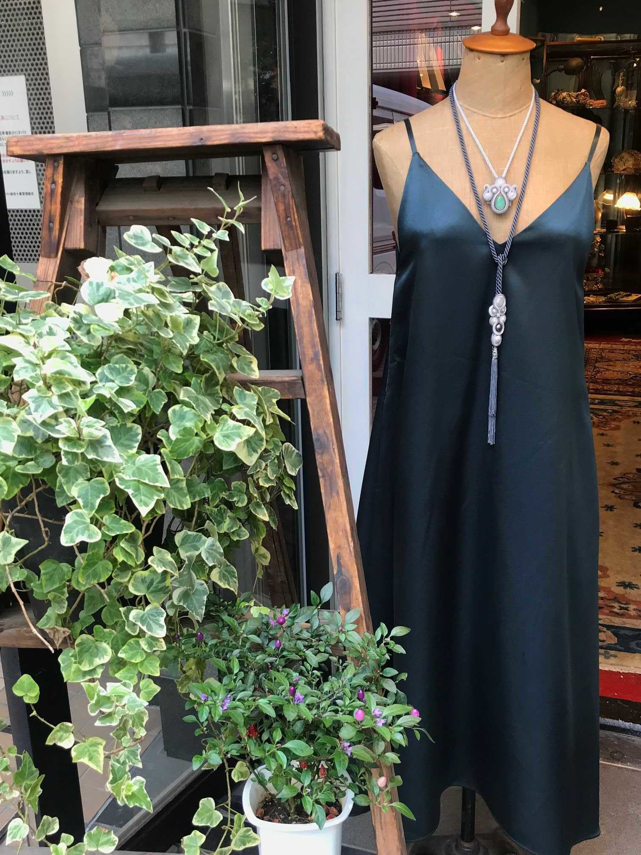 パールラリエット