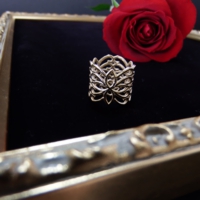 透かしピンキーリング